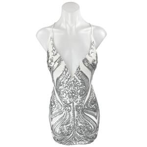 Windsor Gray Silver Sequin Sleeveless Plunging Cami Tank Mini Bodycon Dress OS
